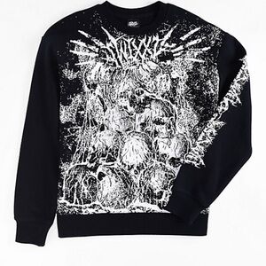 SWIXXZ ⭐️SKULL PILE CREWNECK